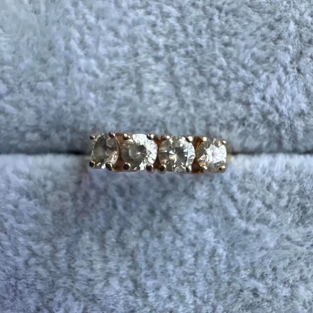 Unbranded Women's Silver and Gold Jewellery